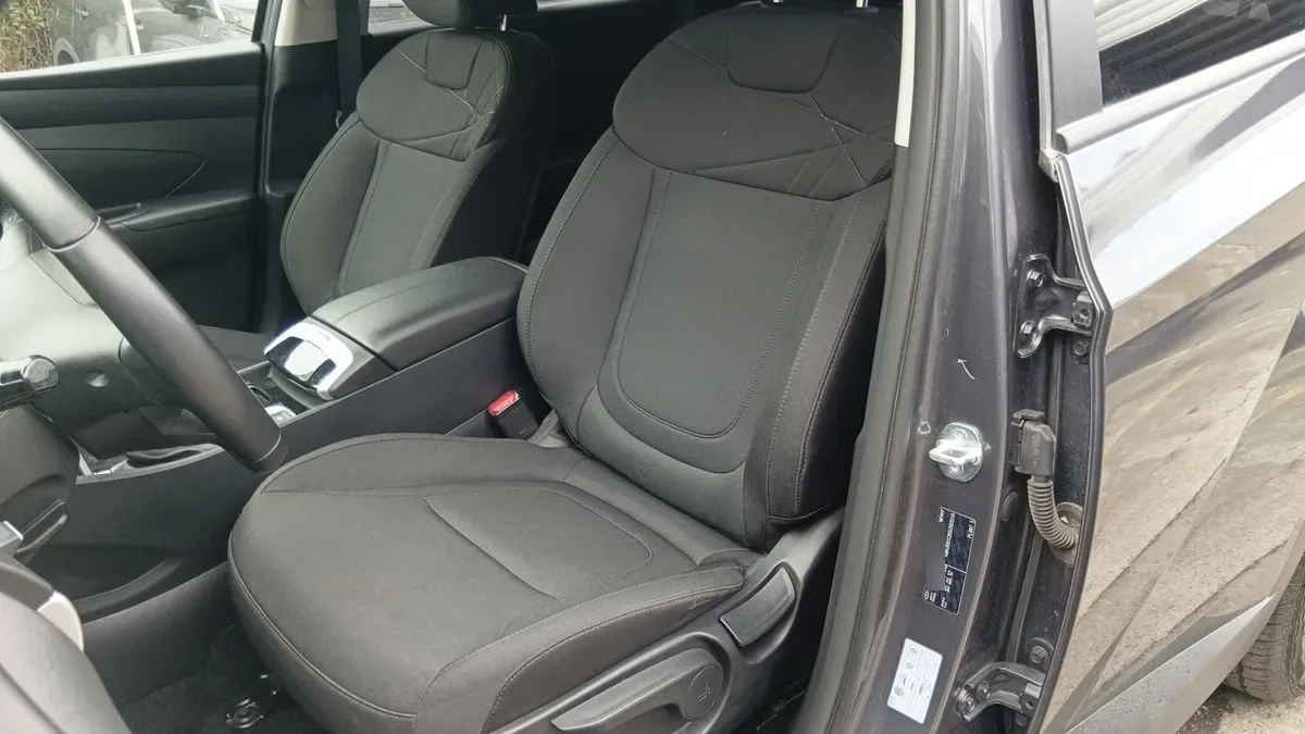Hyundai Tucson 2.0 Nx4 Plus Fl Diesel 2wd At 5p año 2025