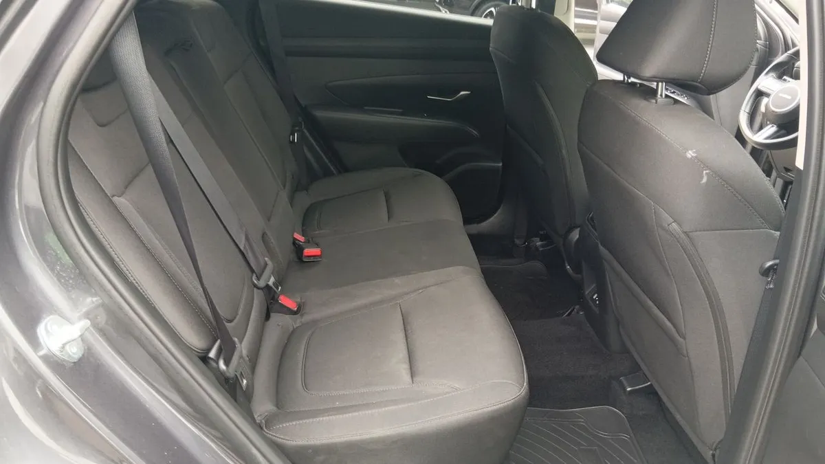 Hyundai Tucson 2.0 Nx4 Plus Fl Diesel 2wd At 5p año 2025