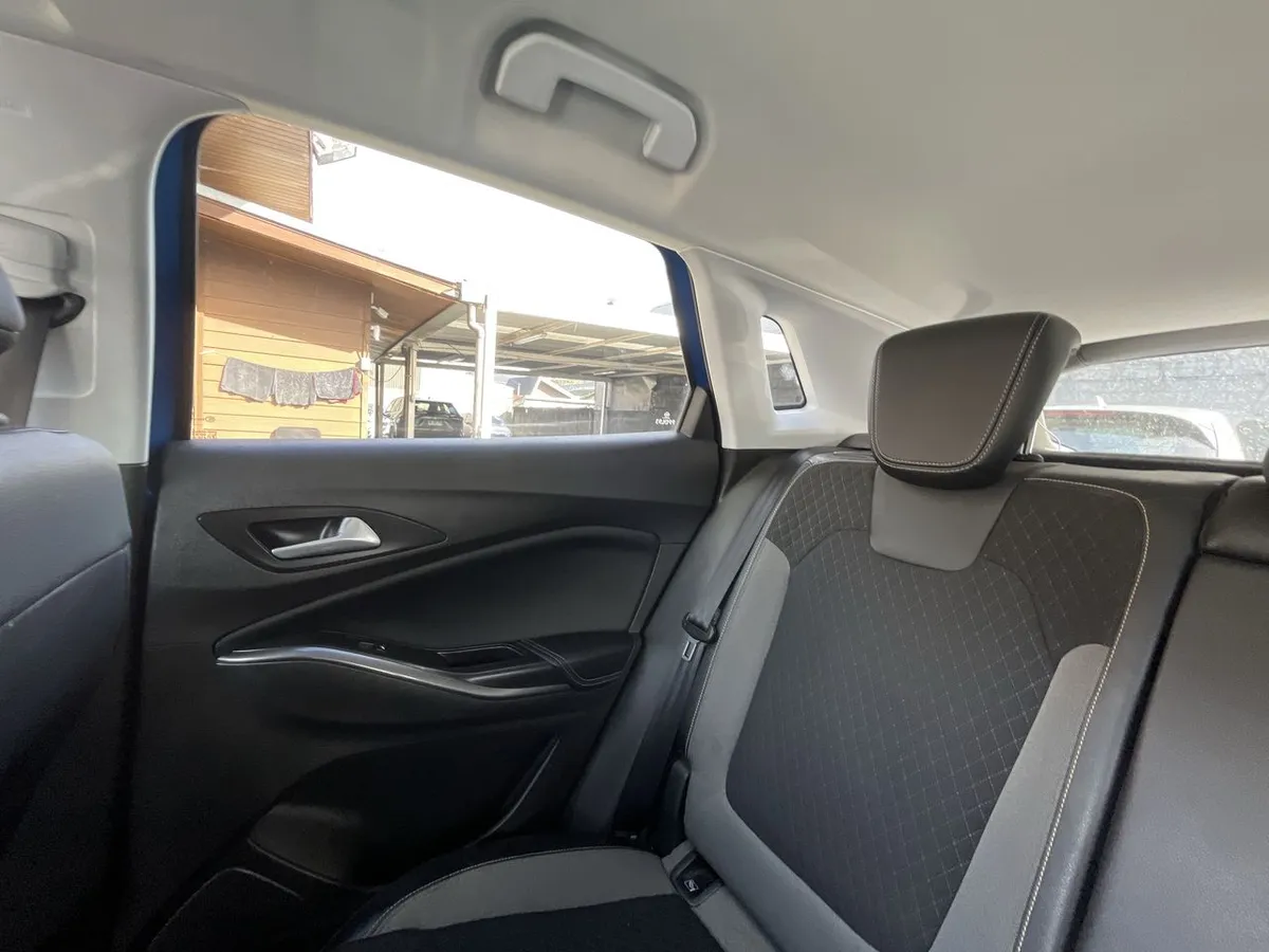 Opel Grandland 1.5 Dynamic Td Diesel At8 5p año 2021