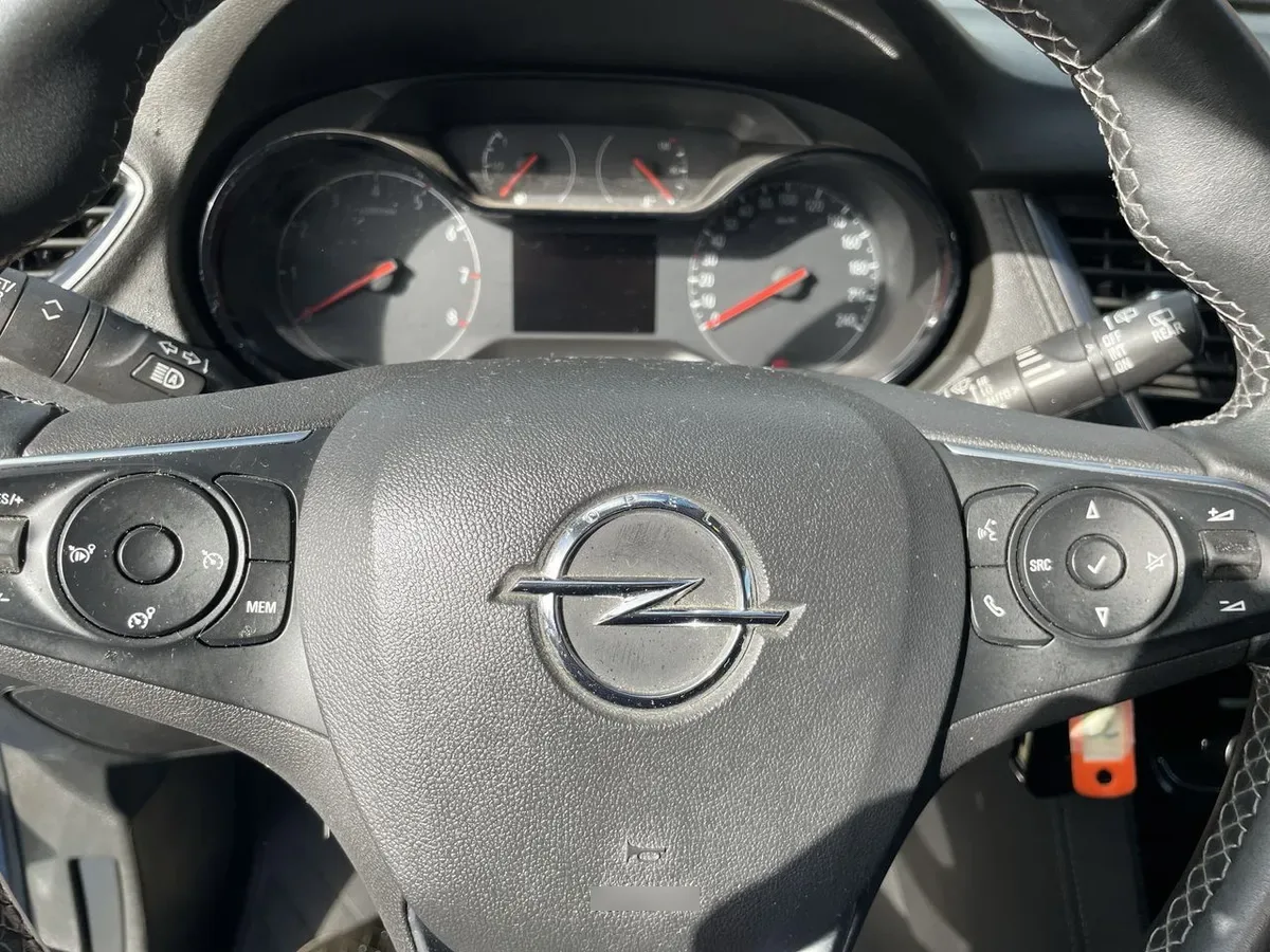 Opel Grandland 1.5 Dynamic Td Diesel At8 5p año 2021