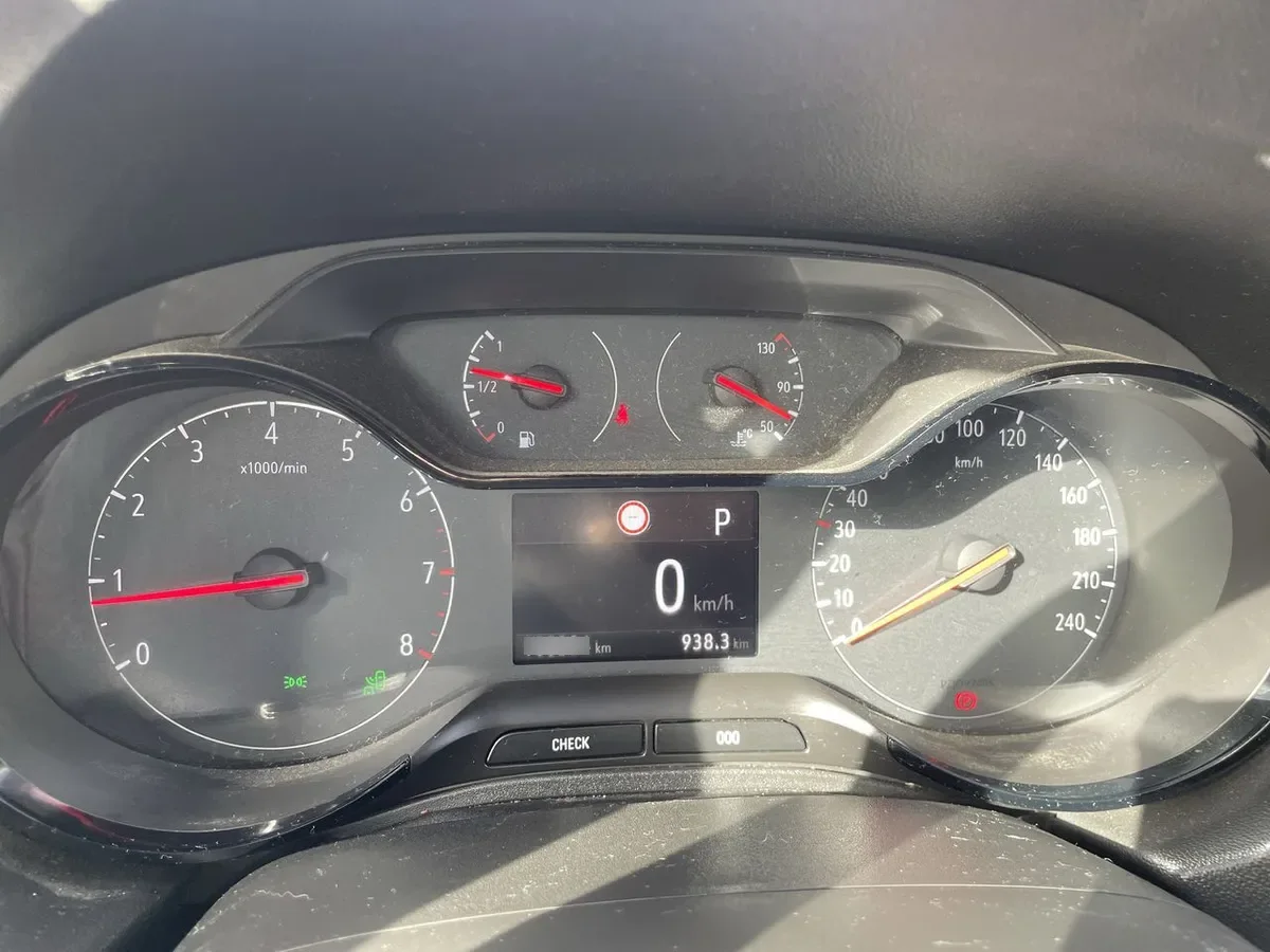 Opel Grandland 1.5 Dynamic Td Diesel At8 5p año 2021