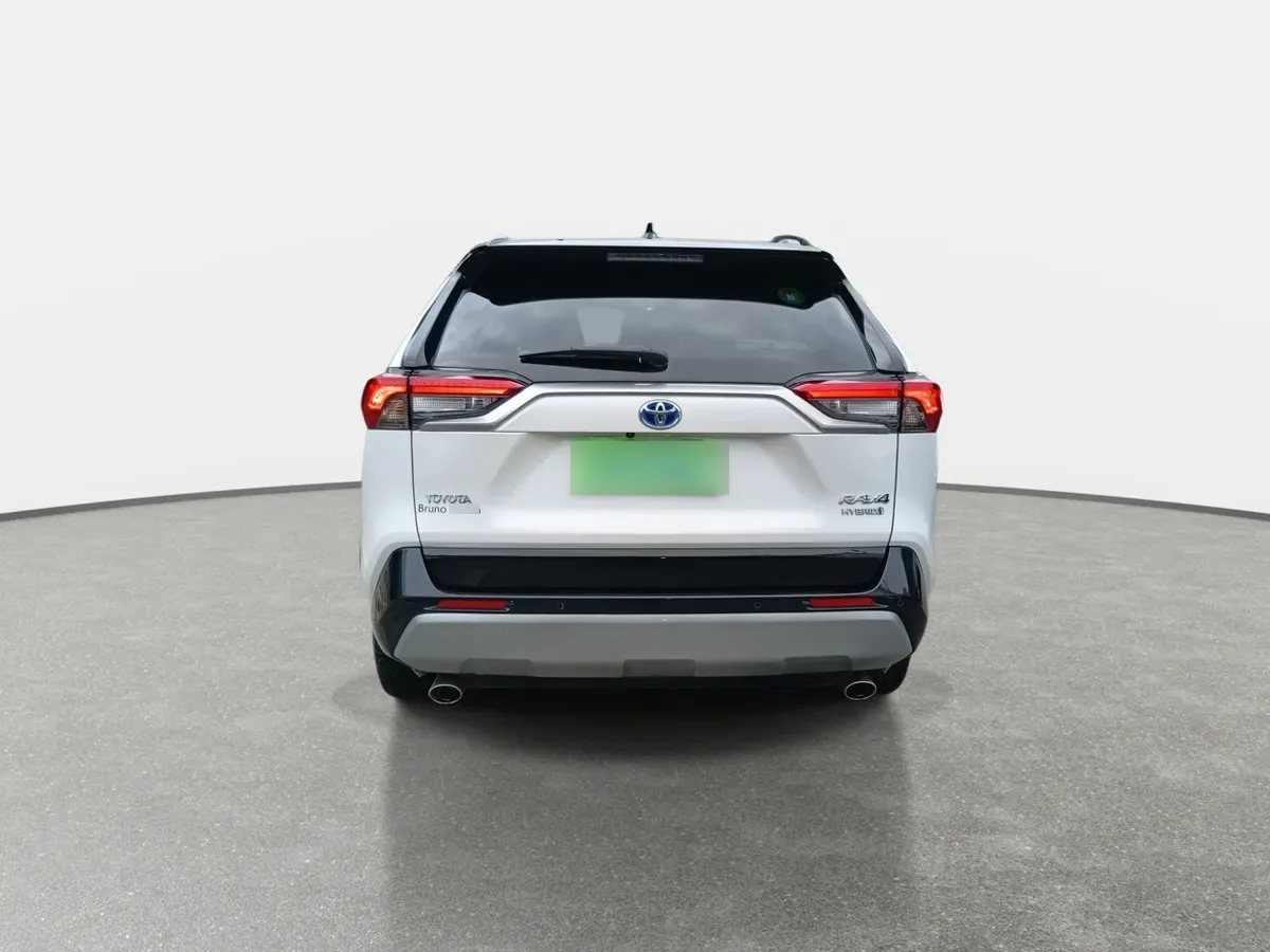 Toyota Rav 4 2.5 Xse Hybrid 4x2 Cvt At 5p año 2024