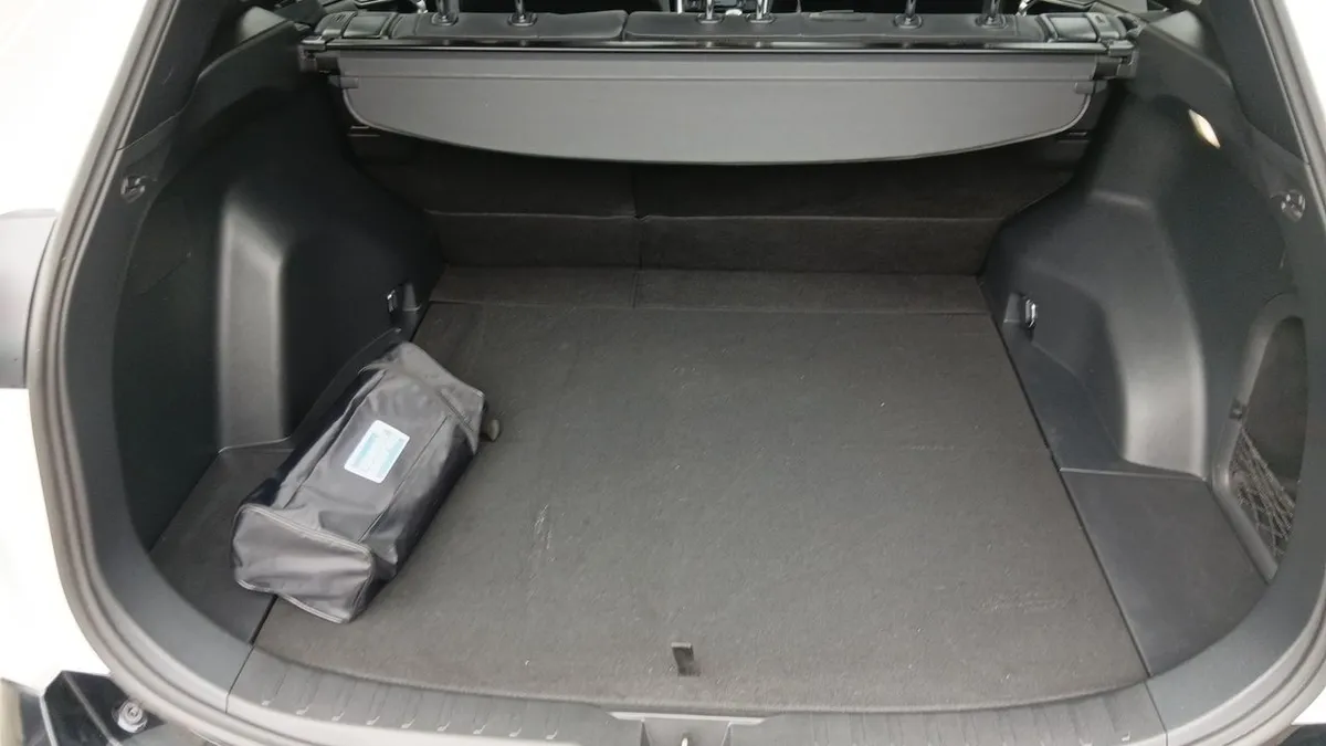 Toyota Rav 4 2.5 Xse Hybrid 4x2 Cvt At 5p año 2024