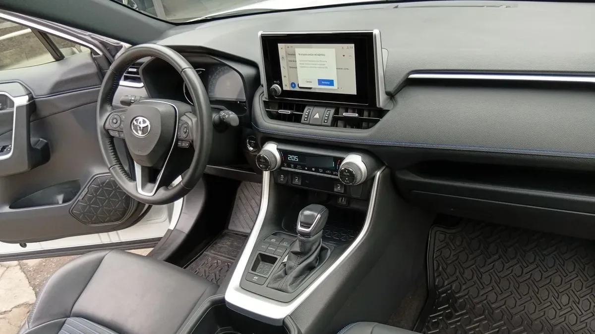 Toyota Rav 4 2.5 Xse Hybrid 4x2 Cvt At 5p año 2024