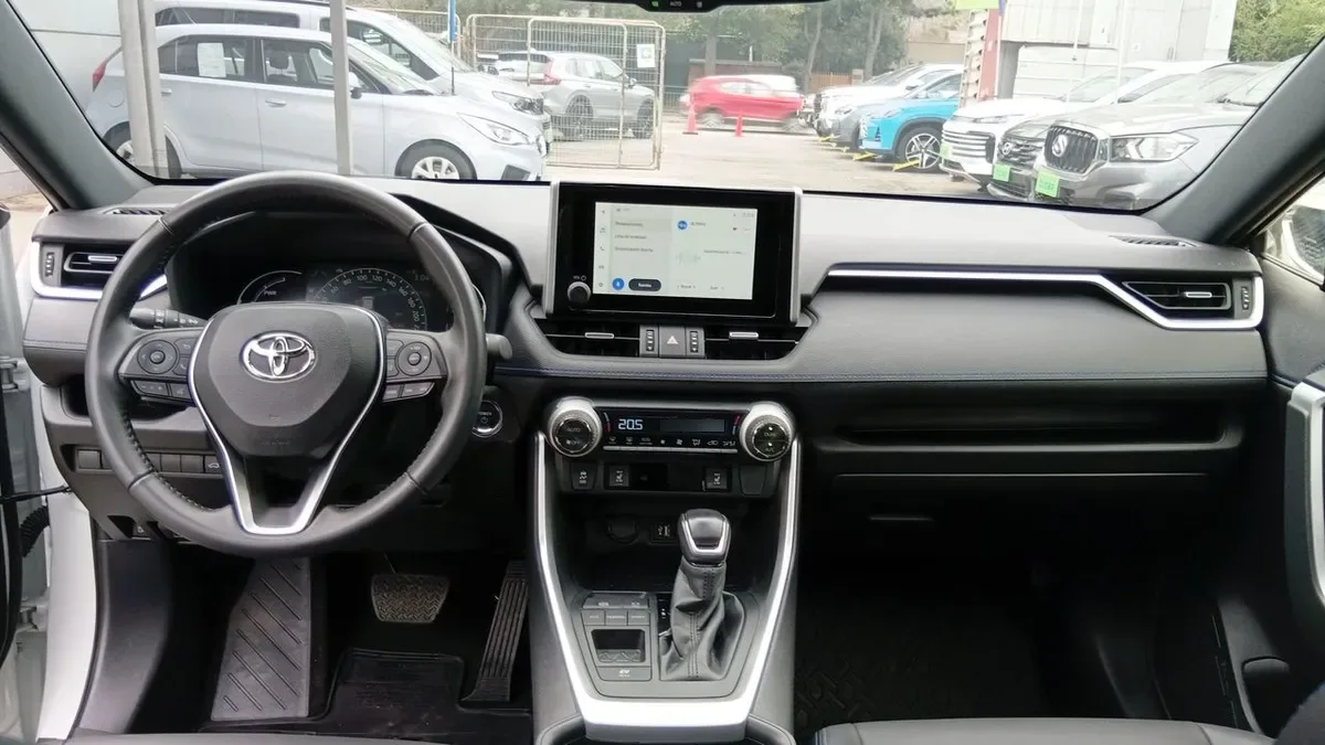 Toyota Rav 4 2.5 Xse Hybrid 4x2 Cvt At 5p año 2024