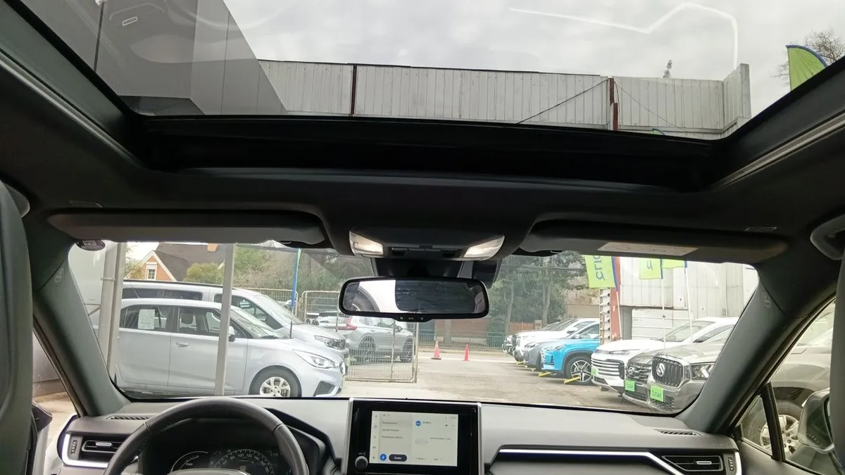 Toyota Rav 4 2.5 Xse Hybrid 4x2 Cvt At 5p año 2024