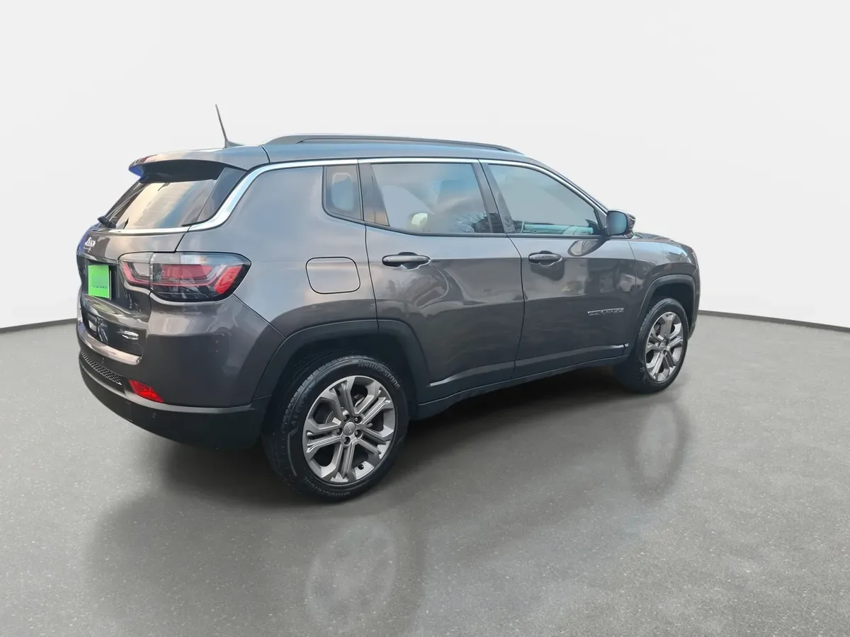 Jeep Compass 1.3 Longitude 4x2 At 5p año 2024