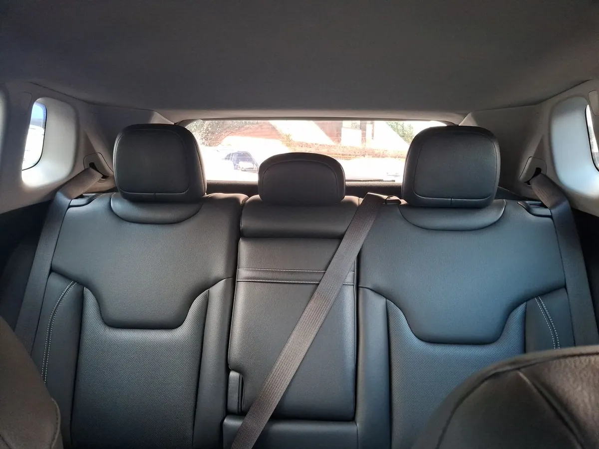 Jeep Compass 1.3 Longitude 4x2 At 5p año 2024