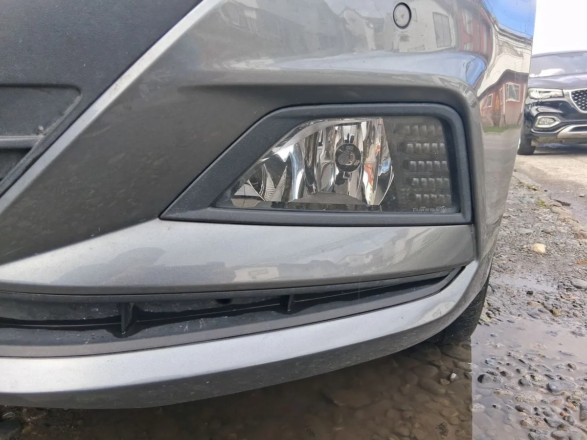 Volkswagen Polo 1.6 Comfortline 4x2 Mt5 5p año 2022