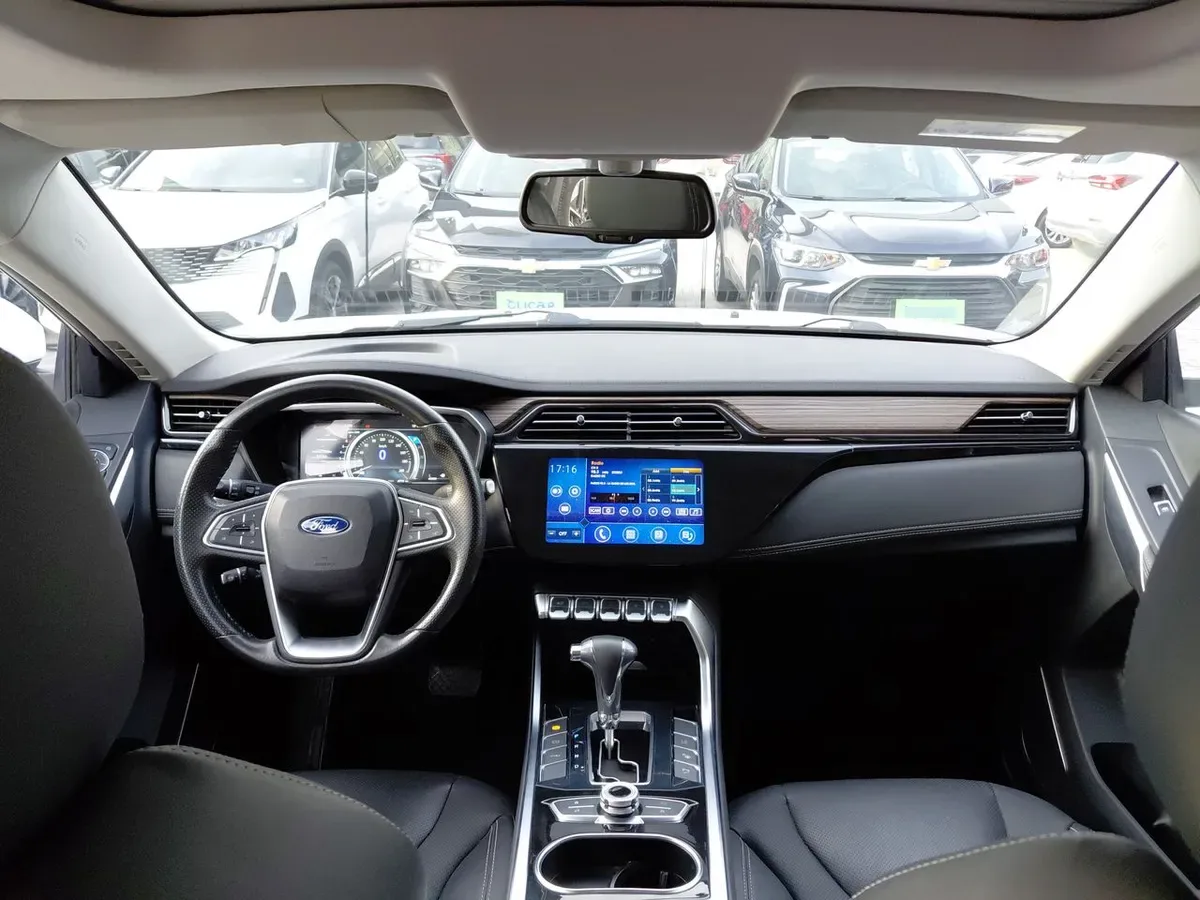 Ford Territory 1.5 Titanium Plus 4x2 At 5p año 2021