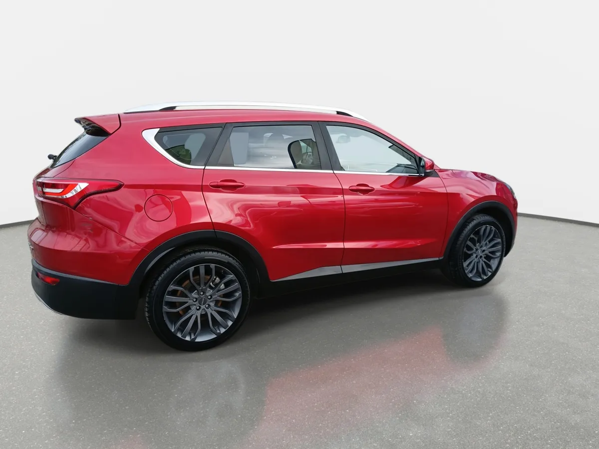 Jetour X70 1.5t Lux 4x2 Mt 5p año 2024