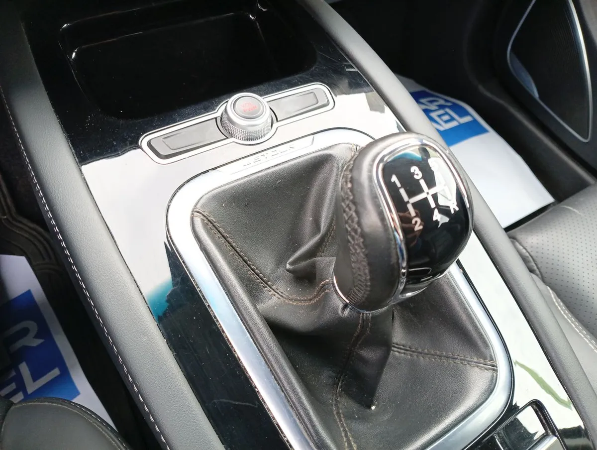 Jetour X70 1.5t Lux 4x2 Mt 5p año 2024