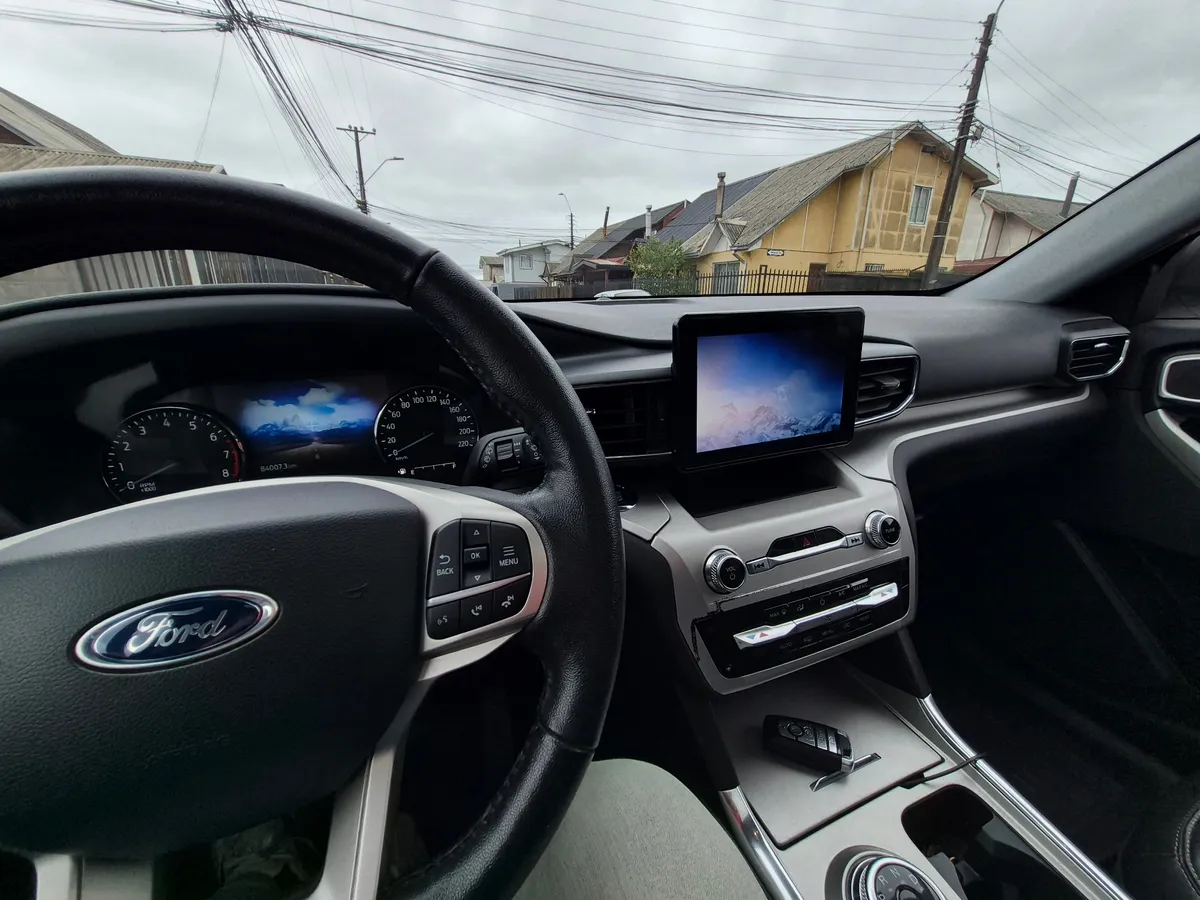 FORD EXPLORER 2.3 Ecoboost At año 2021