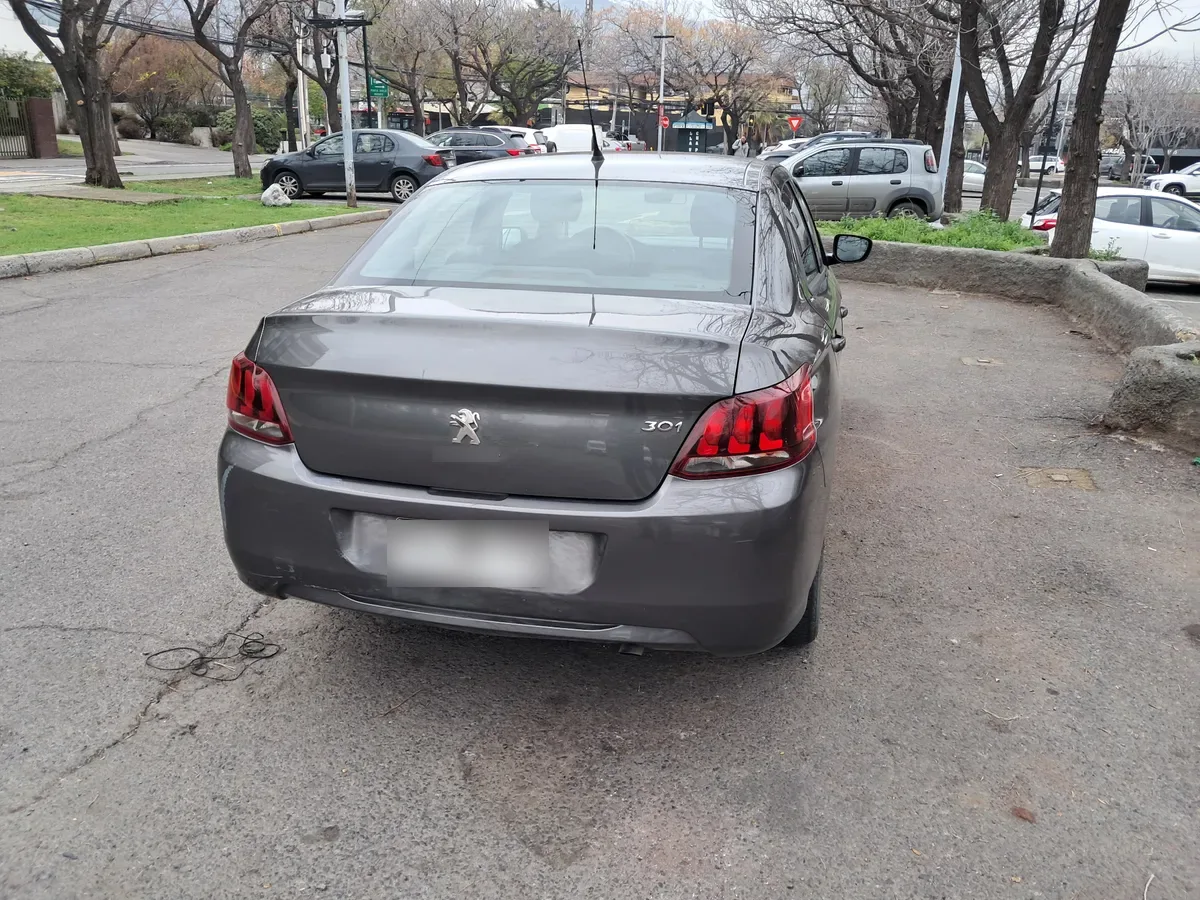 Peugeot 301 1.6 Active Hdi 92 Mt Diesel año 2021