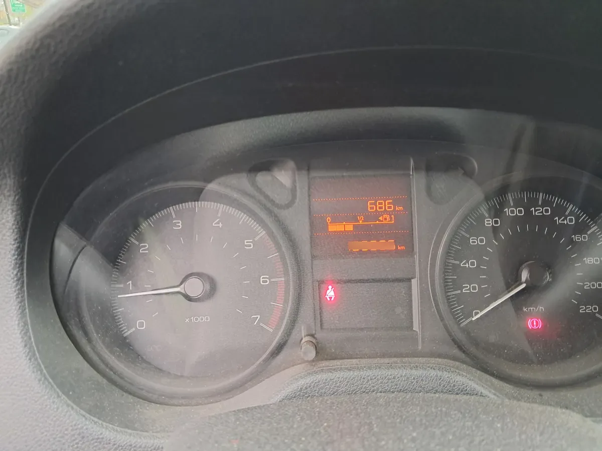 Peugeot 301 1.6 Active Hdi 92 Mt Diesel año 2021