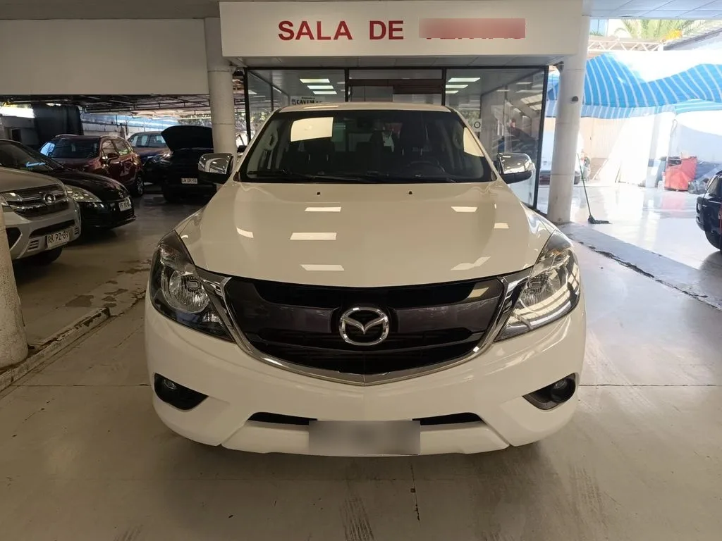 Mazda Bt-50 Dcab 4x4 2.2 Mt año 2021