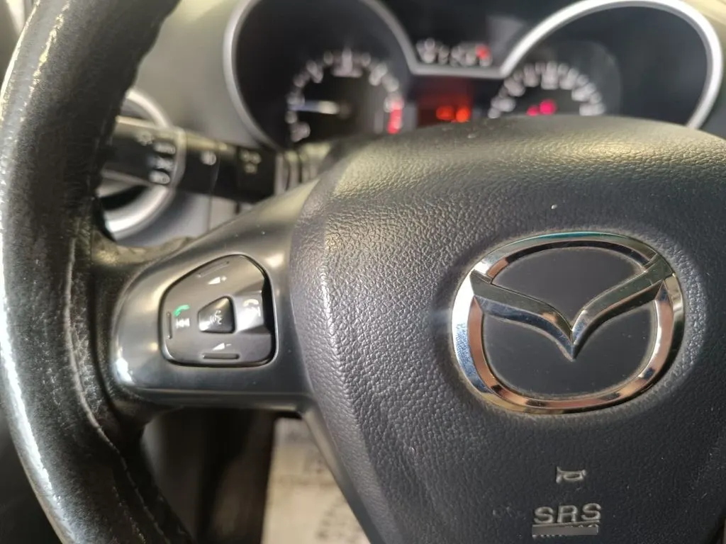 Mazda Bt-50 Dcab 4x4 2.2 Mt año 2021