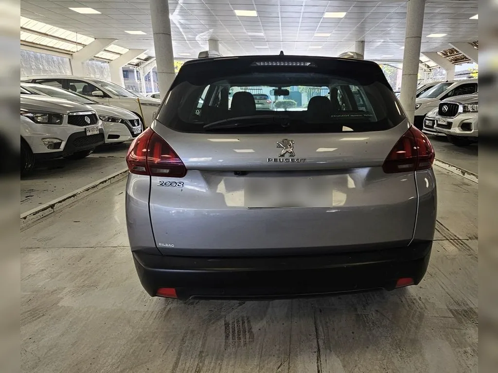 Peugeot 208 Peugeot 2008 Active Bluehdi 1.6 año 2019