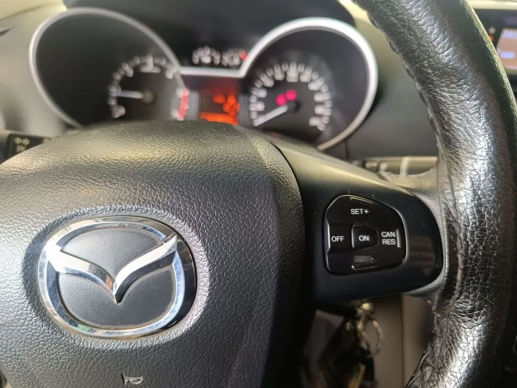 Mazda Bt-50 Dcab 4x4 2.2 Mt año 2021