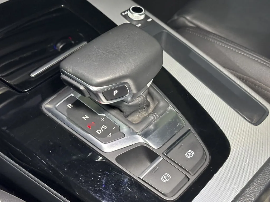 Audi Q5 2.0 Tfsi 45 Quattro 4x4 At 5p año 2023