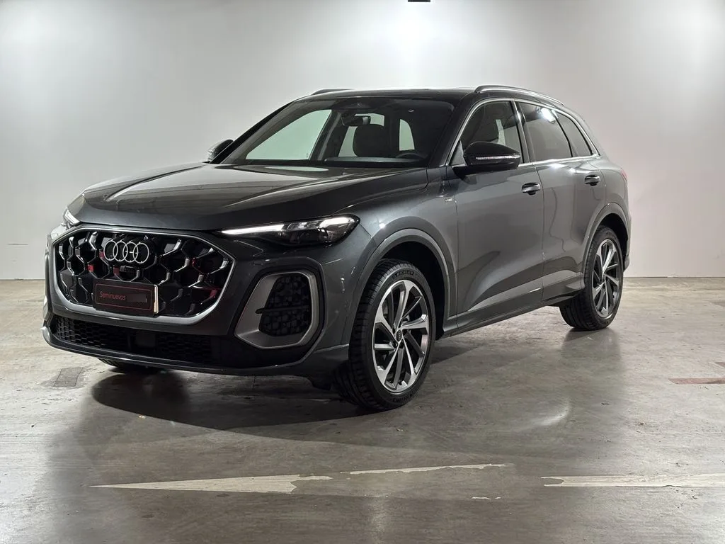 Audi Q5 New Q5 Tfsi Quattro S Line año 2025