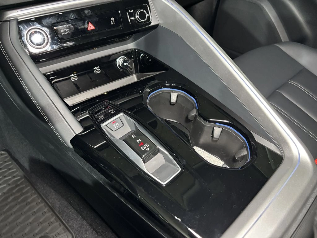 Audi Q5 New Q5 Tfsi Quattro S Line año 2025