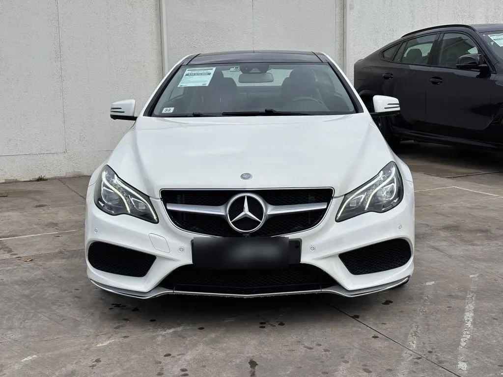Mercedes-Benz E 400 Coupé Look Amg año 2015