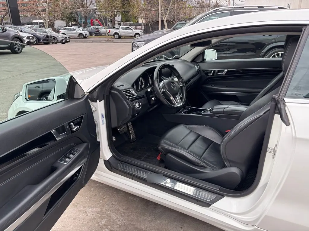 Mercedes-Benz E 400 Coupé Look Amg año 2015