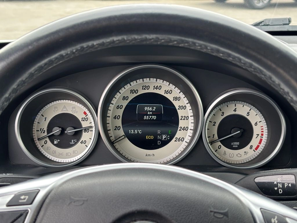 Mercedes-Benz E 400 Coupé Look Amg año 2015