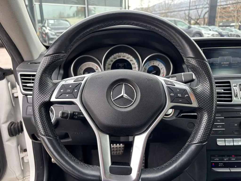 Mercedes-Benz E 400 Coupé Look Amg año 2015