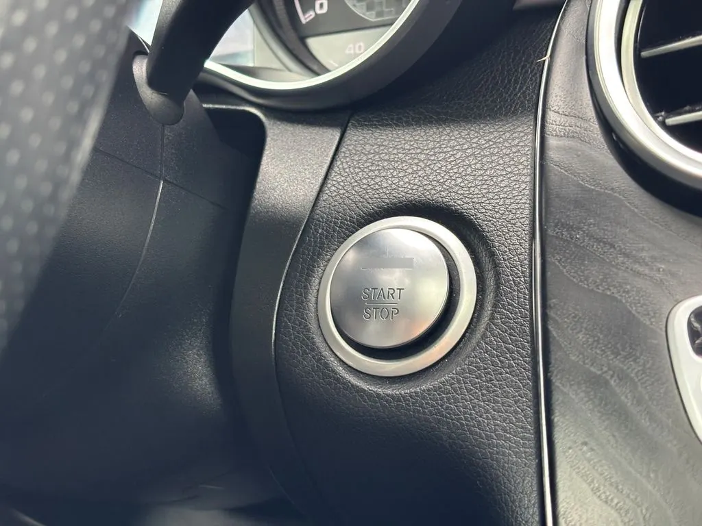 Mercedes-Benz Glc 43 3.0 Amg 4wd 4matic At 5p año 2019
