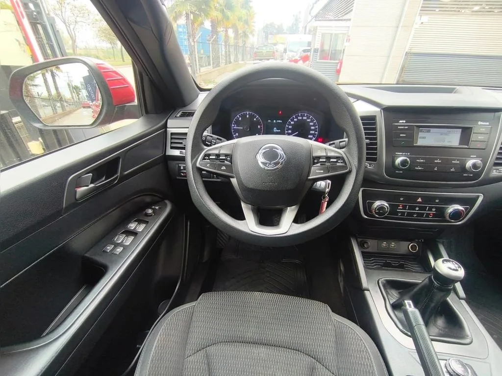 Ssangyong Grand Musso Musso Grand 2.2 Mt 4x4 año 2024