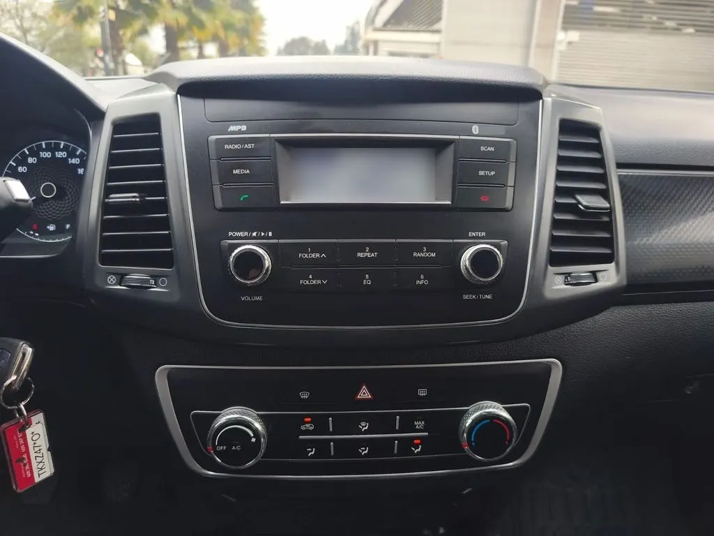 Ssangyong Grand Musso Musso Grand 2.2 Mt 4x4 año 2024