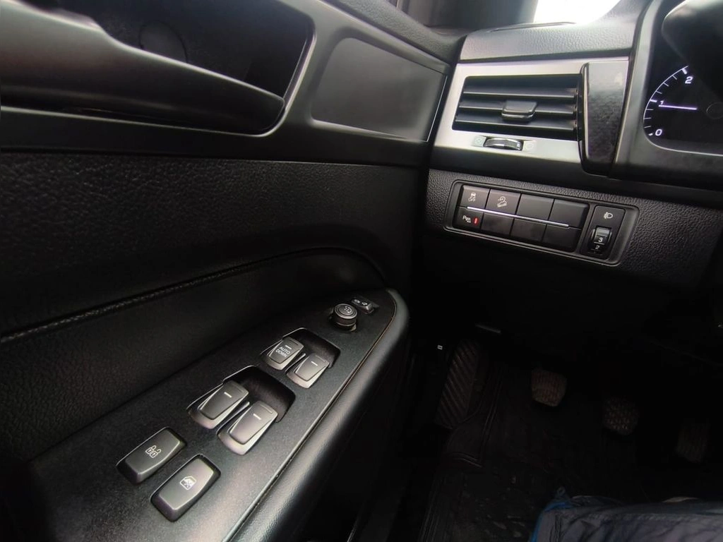 Ssangyong Grand Musso Musso Grand 2.2 Mt Dsl año 2024