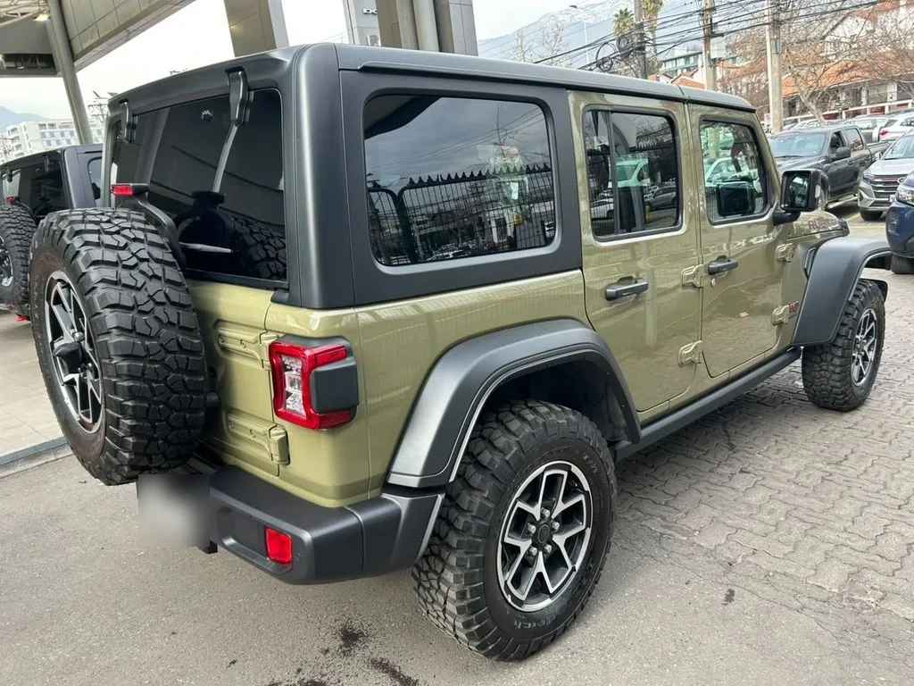 Jeep Wrangler 2.0 T Rubicon At 4x4 año 2026