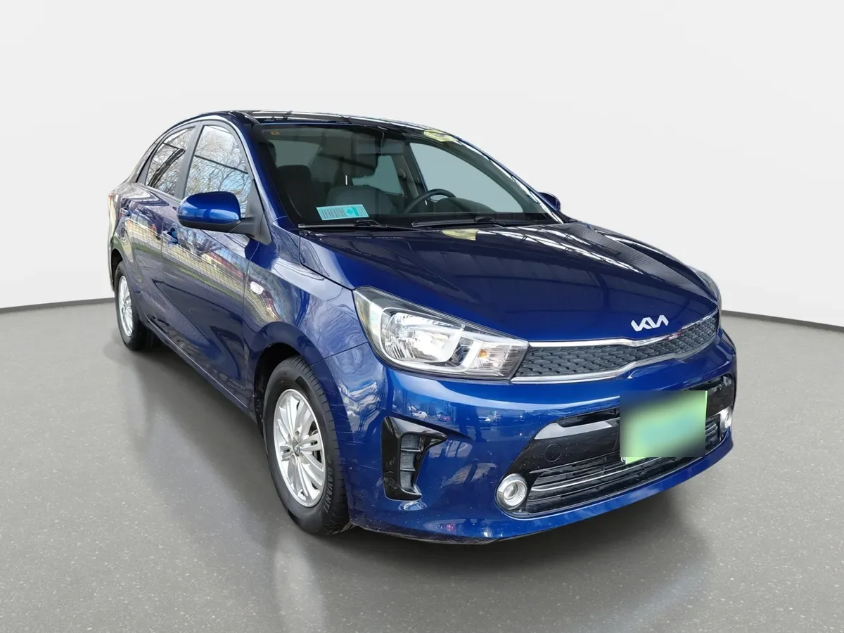 Kia Soluto 1.4 Ex Full 4x2 Srf Mt 4p año 2024
