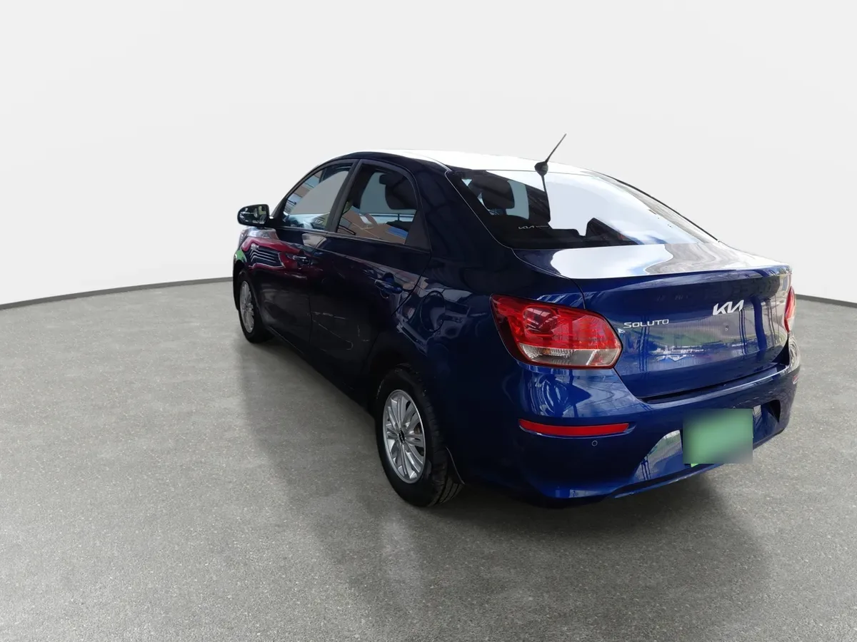 Kia Soluto 1.4 Ex Full 4x2 Srf Mt 4p año 2024