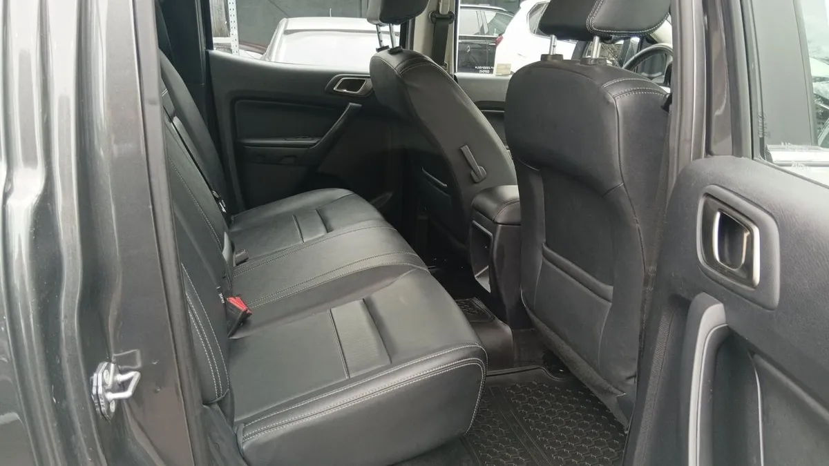 Ford Ranger 3.2 Ltd 4x4 Diesel Dob. Cab. At 4p año 2023