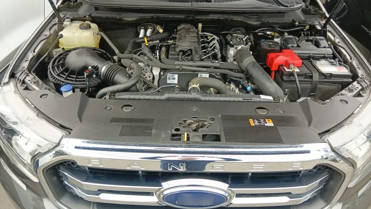 Ford Ranger 3.2 Ltd 4x4 Diesel Dob. Cab. At 4p año 2023