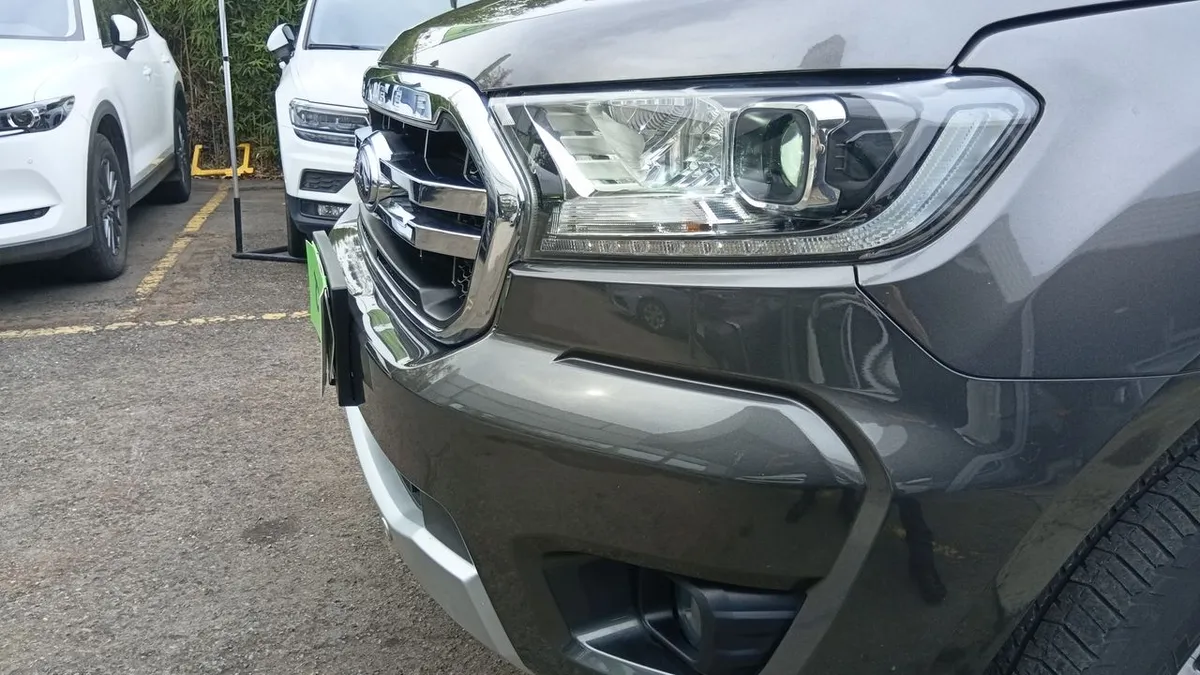 Ford Ranger 3.2 Ltd 4x4 Diesel Dob. Cab. At 4p año 2023