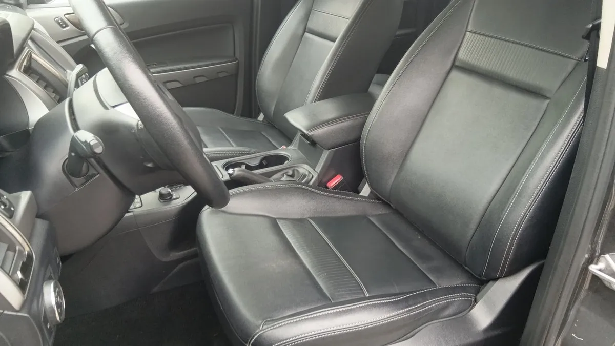 Ford Ranger 3.2 Ltd 4x4 Diesel Dob. Cab. At 4p año 2023