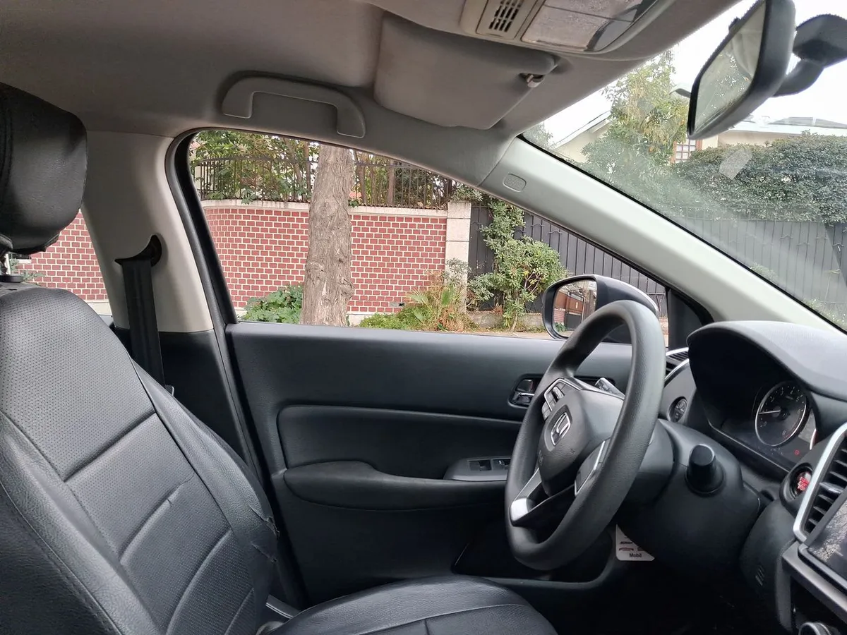 Honda City 1.5 Ex 4x2 Mt 4p año 2021