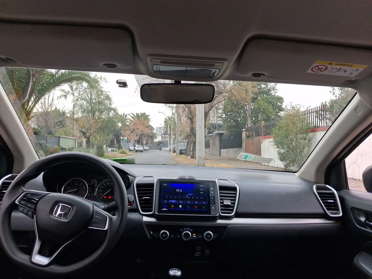 Honda City 1.5 Ex 4x2 Mt 4p año 2021