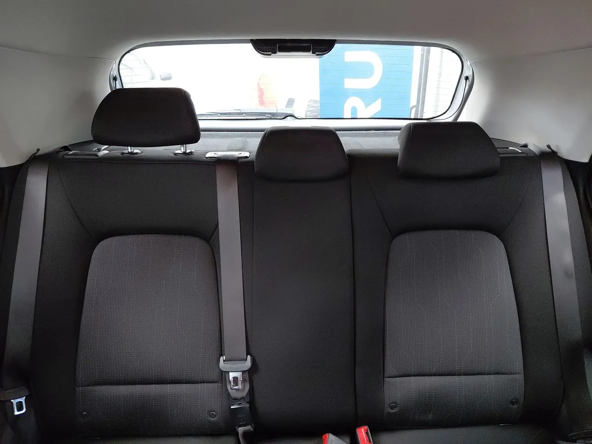 Hyundai Venue 1.6 Qx Go 4x2 Mt 5p año 2026