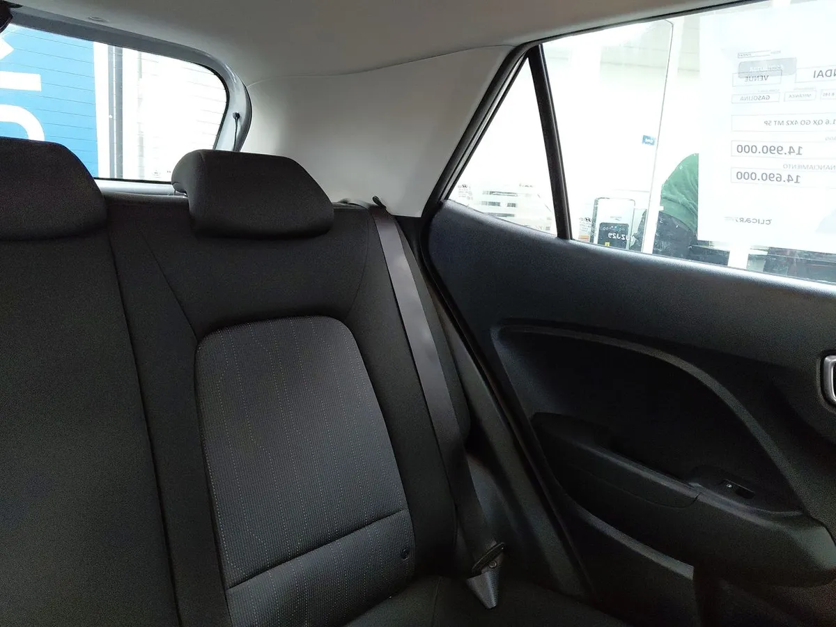 Hyundai Venue 1.6 Qx Go 4x2 Mt 5p año 2026