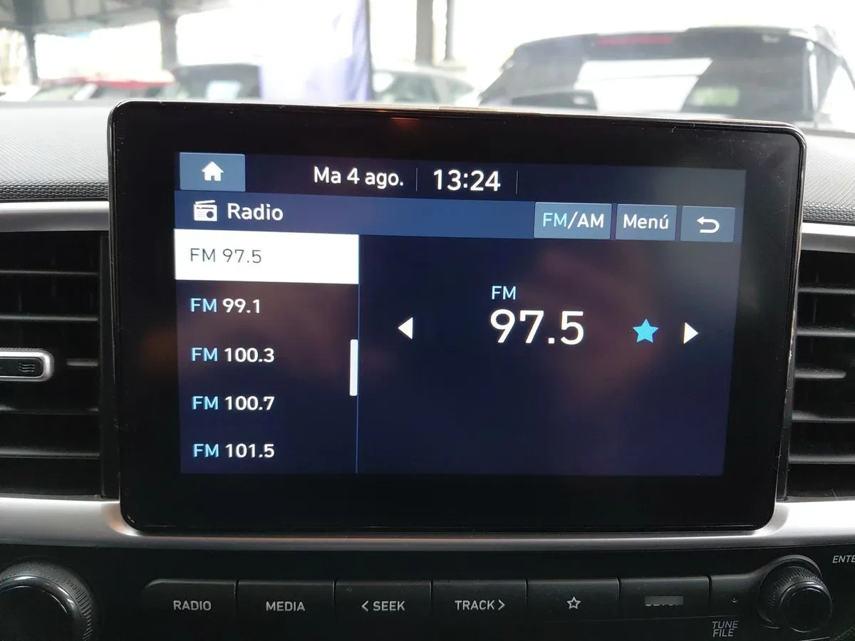 Hyundai Venue 1.6 Qx Go 4x2 Mt 5p año 2026