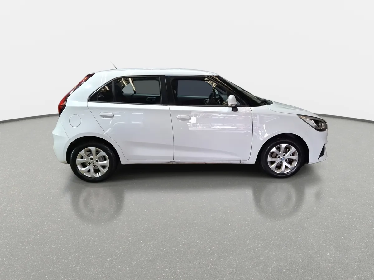 MG Mg 3 1.5 Std 4x2 Hb At 5p año 2022