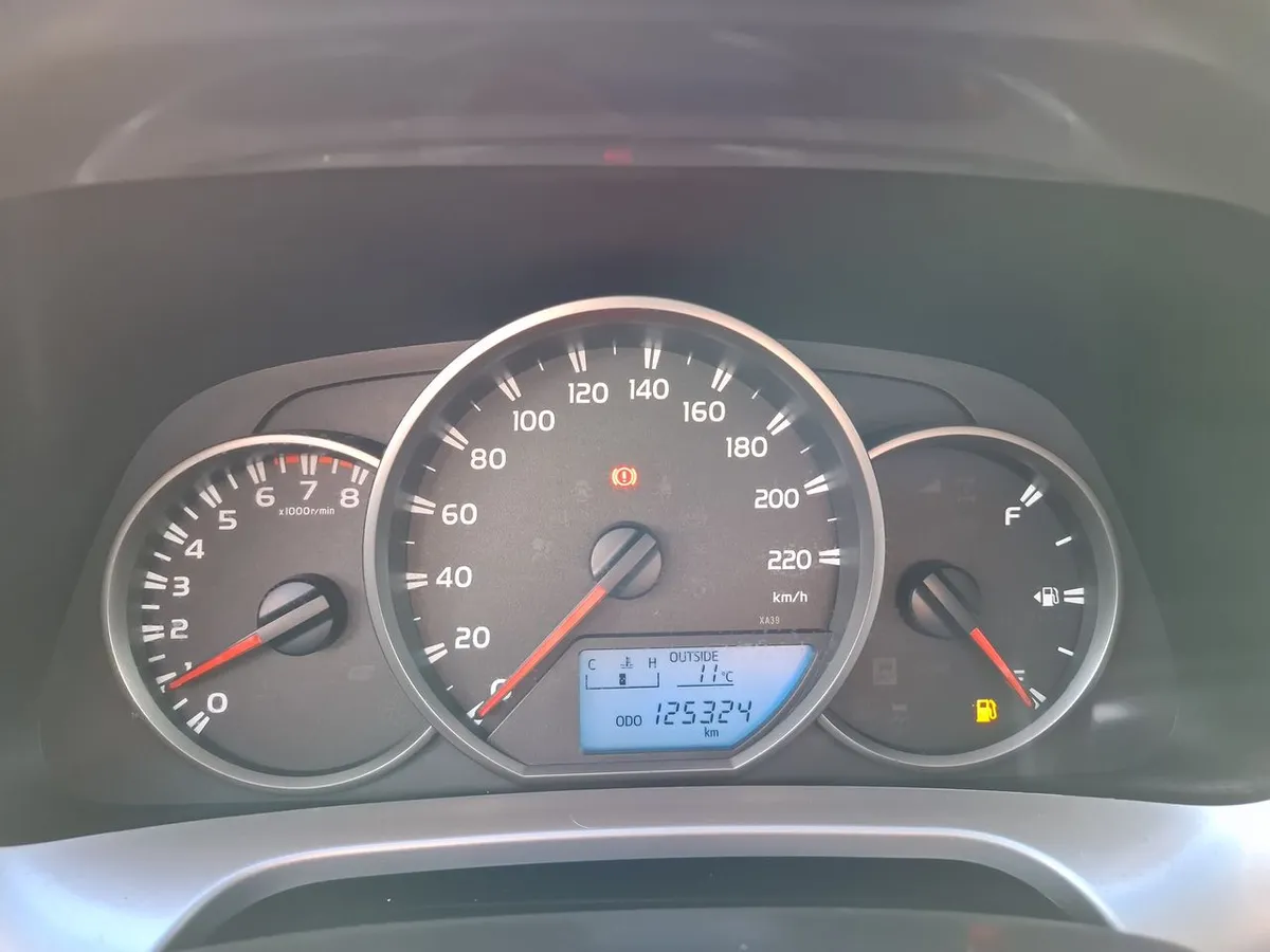 Toyota Rav 4 2.0 Adventure 4x2 Lujo Mt 5p año 2019