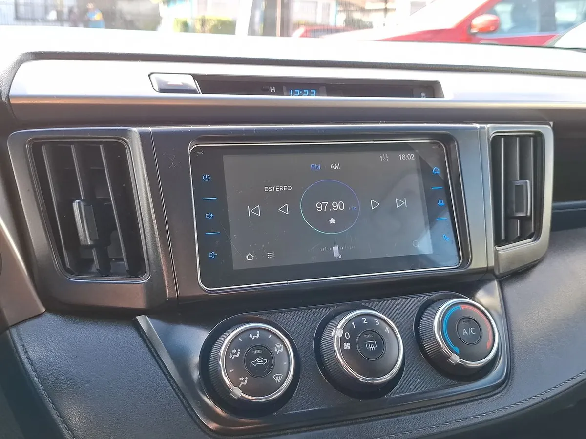 Toyota Rav 4 2.0 Adventure 4x2 Lujo Mt 5p año 2019