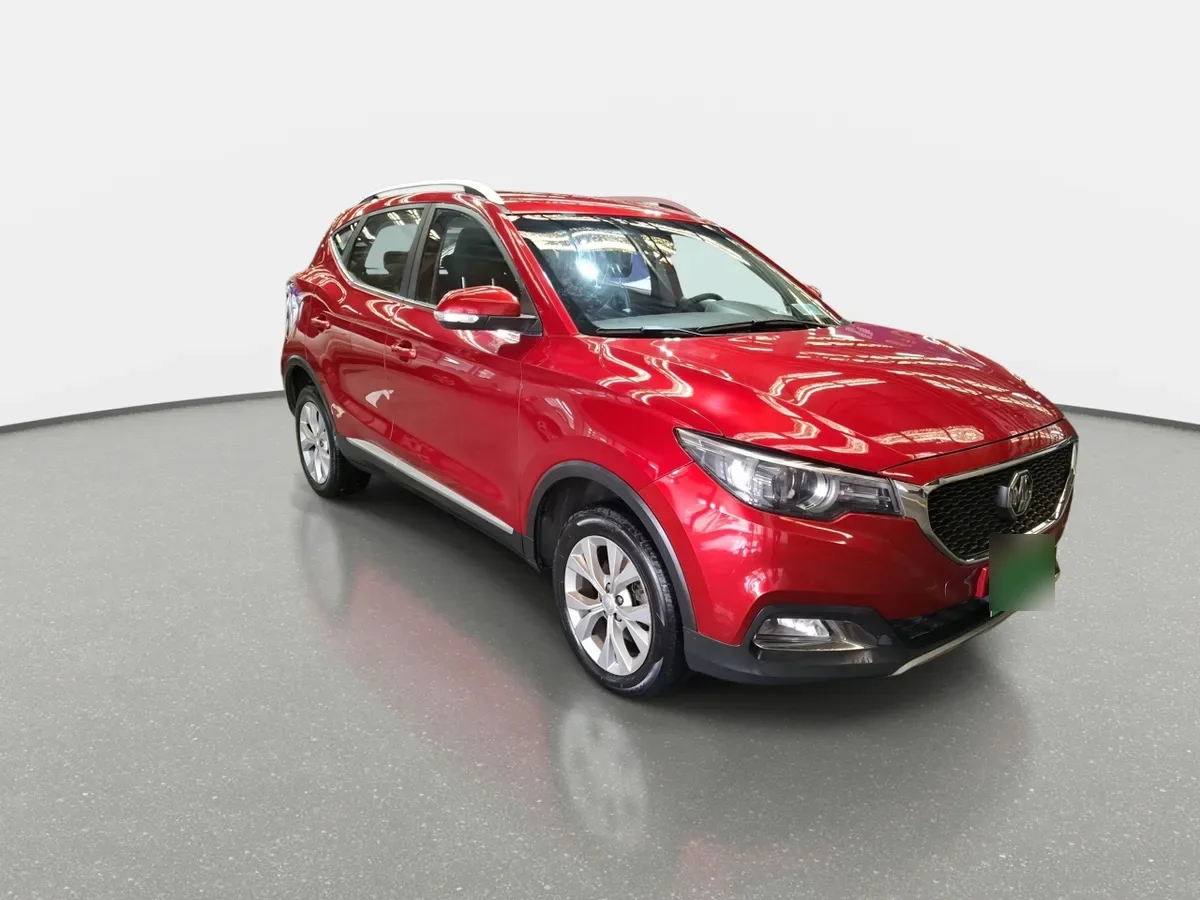 MG Mg Zs 1.5 Std 4x2 Mt 5p año 2023